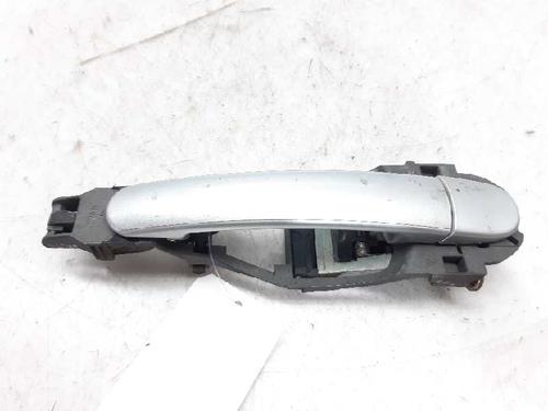 Used Front right exterior door handle VW POLO (9N_, 9A_) 1.4 16V (75 hp) 4507321