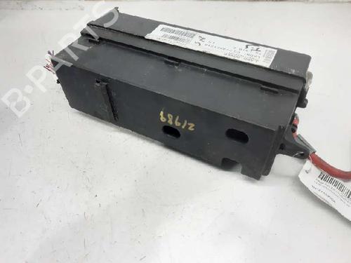 Fuse box LAND ROVER DISCOVERY III (L319) 2.7 TD 4x4 | BP6926663E1 