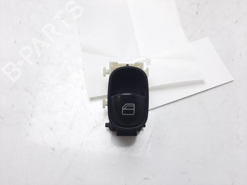 Raamschakelaar links achter MERCEDES-BENZ C-CLASS (W203) C 220 CDI (203.006) (136 hp) 13654921