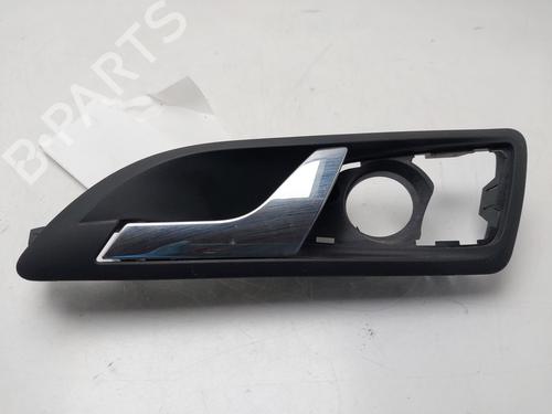 Used Rear left interior door handle Rear left interior door handle SKODA OCTAVIA II (1Z3) 1.6 TDI (105 hp) 34121793 34121793