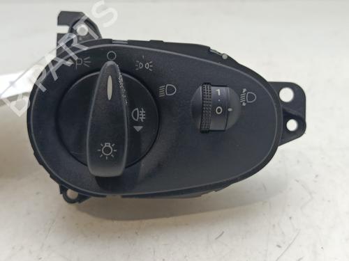 Used Headlight switch FORD FOCUS I (DAW, DBW) 1.6 16V (100 hp) 32697221