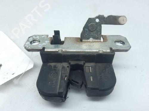 Used Tailgate lock SEAT IBIZA III (6L1) 1.2 (64 hp) 5318811