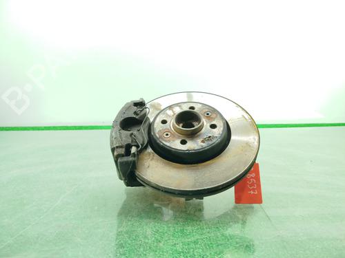 Used Left front steering knuckle RENAULT MEGANE II (BM0/1_, CM0/1_) [2001-2012]  27160111