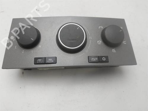 Used Climate control Climate control 38533590 38533590