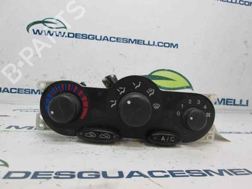 Used Climate control HYUNDAI COUPE I (RD) 1.6 i 16V (114 hp) 3688143