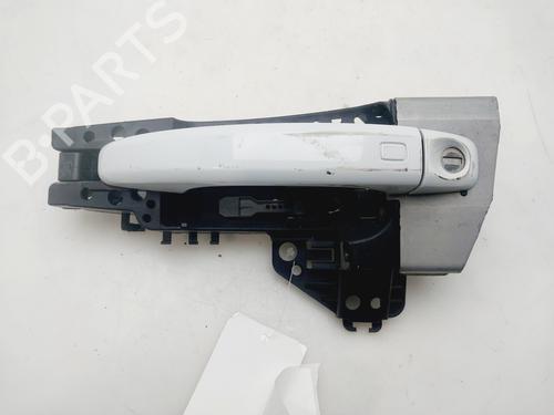Used Front left exterior door handle AUDI A1 Sportback (8XA, 8XF) 1.2 TFSI (86 hp) 31982243