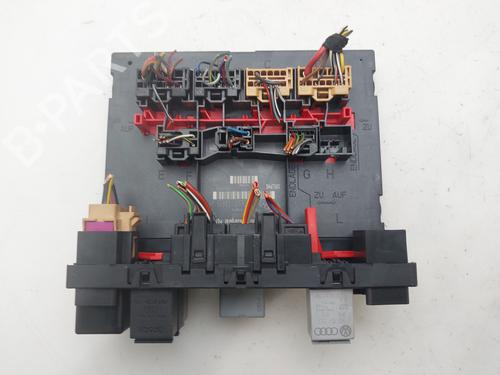 fuse-box-vw-golf-v-1k1-2003-2004-2005-2006-2007-2008-2009-2010-37710815 main image