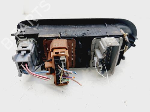 Left front window switch RENAULT SCÉNIC II (JM0/1_) 1.9 dCi (JM0G, JM12, JM1G, JM2C) | BP30178554I27