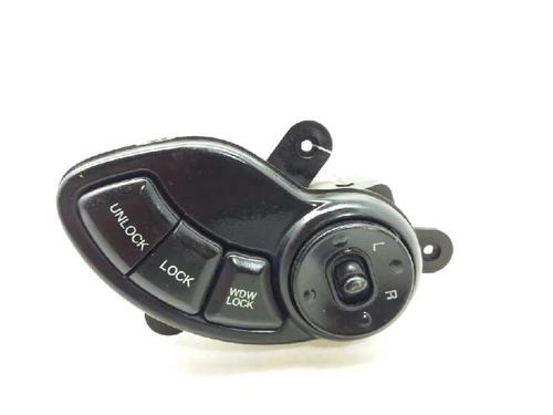 Used Mirror switch HYUNDAI SANTA FÉ I (SM) 2.4 16V (146 hp) 2869134