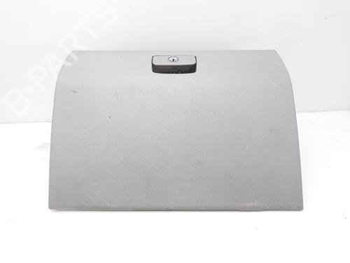 Used Glove box KIA CARNIVAL II (GQ) 2.9 CRDi (144 hp) 16973987