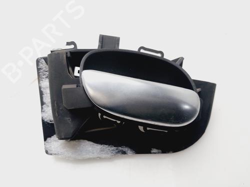 Used Rear left interior door handle PEUGEOT 206+ (2L_, 2M_) 1.4 HDi eco 70 (68 hp) 23438927