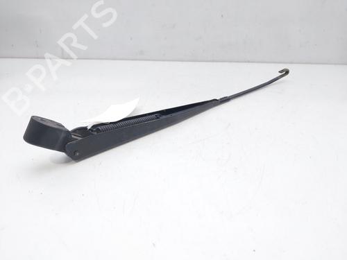 Front windshield wiper arm NISSAN TERRANO II (R20) 2.7 TDi 4WD | BP15072724C143 