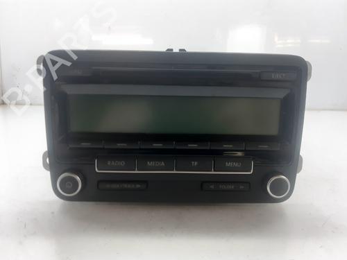 Used Radio SEAT LEON (1P1) 1.2 TSI (105 hp) 8375302
