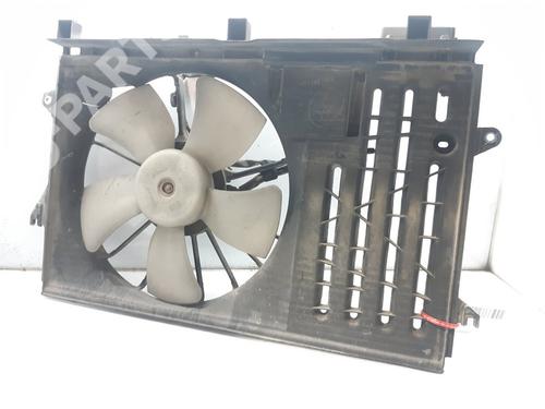 Used Radiator fan Radiator fan TOYOTA COROLLA Saloon (_E12_) 1.4 D-4D (NDE120_, NDE120R) (90 hp) 9215550 9215550