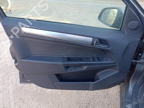 Right taillight OPEL ASTRA H Estate (A04) 1.7 CDTI (L35) | BP29242304C35 