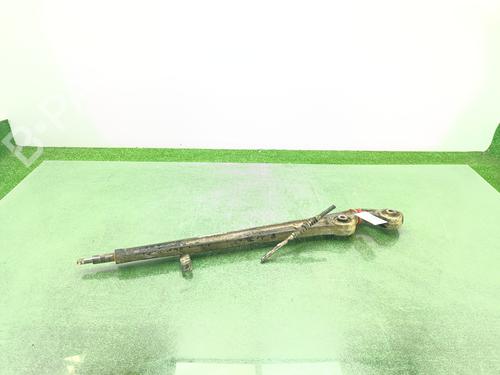 Used Right rear suspension arm MITSUBISHI PAJERO II (V3_W, V2_W, V4_W, V5_W) 2.5 TD 4WD (V24W) (99 hp) 29575250