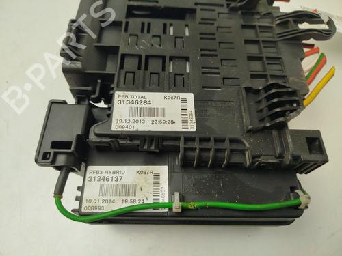 Fuse box VOLVO V60 I (155) | BP33605208E1 - Image 2