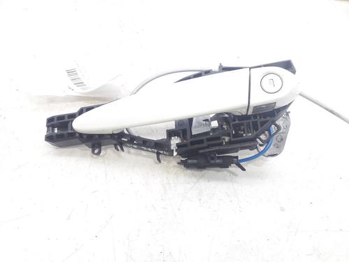 Used Front left exterior door handle Front left exterior door handle BMW 1 (F20) 116 d (116 hp) 11051530 11051530