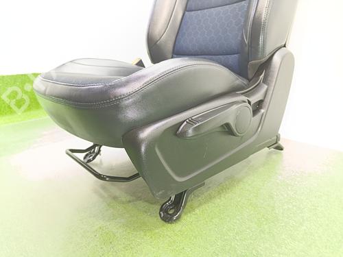 Left front seat SSANGYONG XLV SUV e-XGi 160 | BP36753294C15 - Image 5