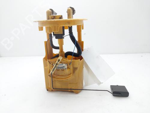 Used Fuel pump CITROËN C2 (JM_) 1.4 HDi (68 hp) 17231557