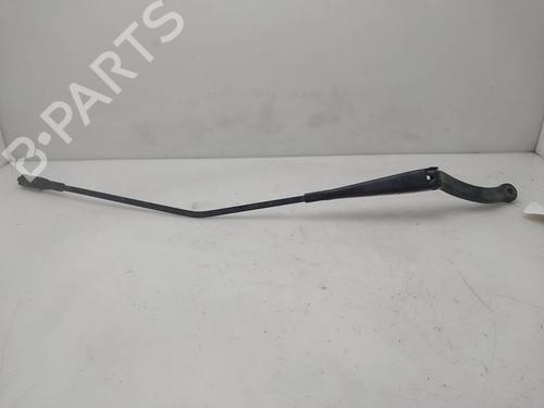 Used Front windshield wiper arm Front windshield wiper arm 38929068 38929068