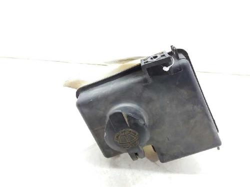 Used Windscreen washer tank HYUNDAI GETZ (TB) 1.1 (63 hp) 7421881