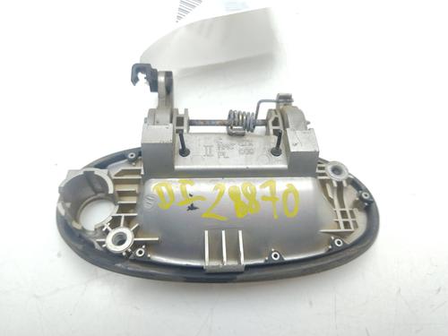Front left exterior door handle HYUNDAI LANTRA II (J-2) 1.6 16V | BP27221484C128 