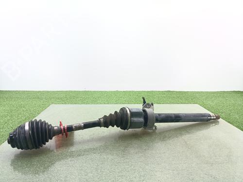 Used Right front driveshaft BMW X1 (F48) sDrive 18 d (150 hp) 30400192
