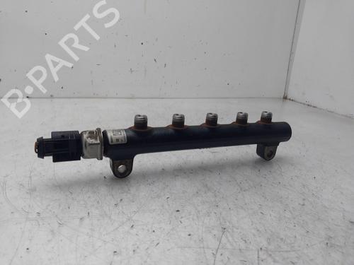 Used Injection rail CHEVROLET CRUZE Hatchback (J305) 2.0 CDI (163 hp) 31084788