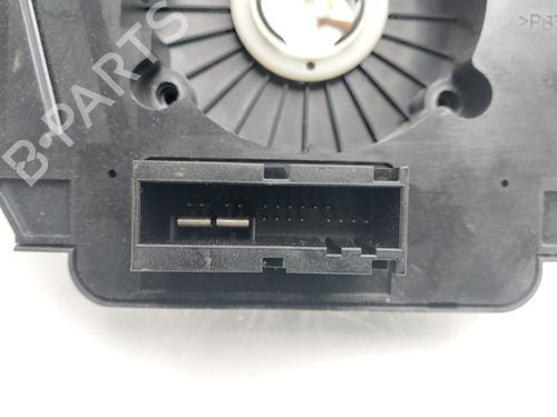 Steering wheel controls NISSAN PRIMASTAR Van (X83) 2.0 dCi 115 | BP33455900E15 - Image 3