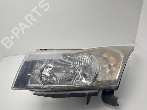 Optica esquerda CHEVROLET CRUZE (J300) 1.6 (113 hp) 31182039