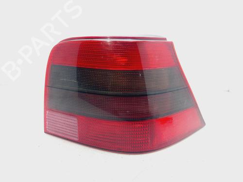 Højre baglygte VW GOLF IV (1J1) 1.9 TDI (115 hp) 31034708