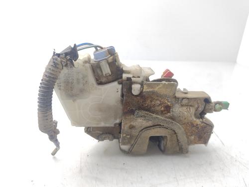 Used Front right lock NISSAN PICK UP (D22) [1997-2025]  31026649