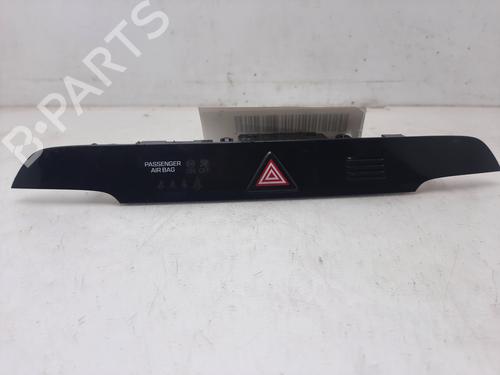 Used Warning switch HYUNDAI TUCSON (TL, TLE) 1.7 CRDi (116 hp) 17324693