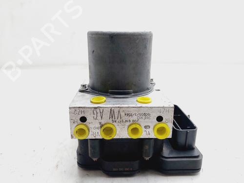 Used ABS pump ABS pump SEAT IBIZA V (KJ1, KJG) [2017-2026] 18861261 18861261