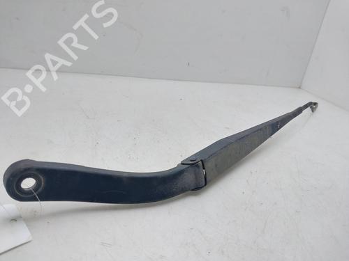 front-windshield-wiper-arm-opel-antara-a-l07-2006-2007-2008-2009-2010-2011-2012-2013-2014-2015-2016-2017-35975856 main image