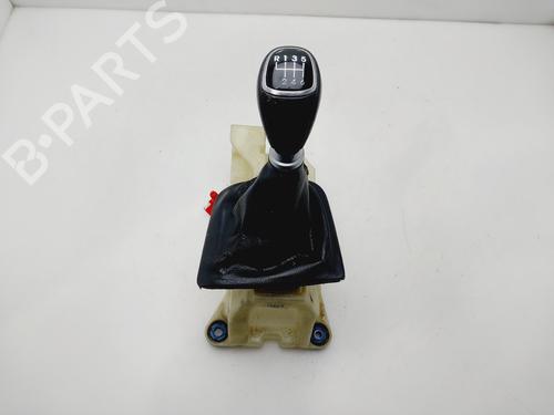 Used Gear lever HYUNDAI i40 I (VF) 1.7 CRDi (116 hp) 32724329