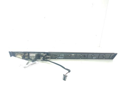 Rear left interior door handle VW TOUAREG (7LA, 7L6, 7L7) 5.0 V10 TDI | BP30082840I15