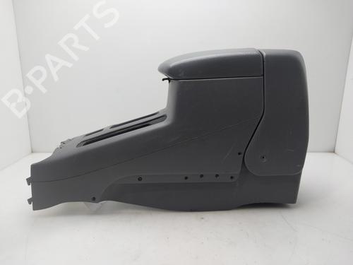 Used Armrest / Center console Armrest / Center console 36938320 36938320
