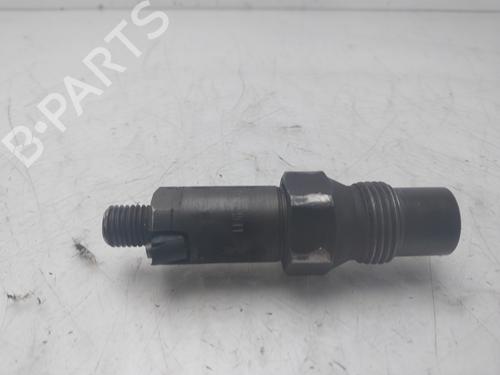 Spreder / Dyse Spreder / Dyse FORD MONDEO I (GBP) 1.8 TD (88 hp) 33160897 33160897