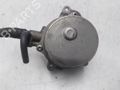 Vacuum pump KIA CERATO I Hatchback (LD) 1.5 CRDi | BP38324792M80 - Image 4