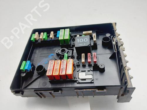 Fuse box SEAT LEON (1P1)  | BP24139496E1