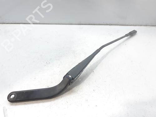 Used Front windshield wiper arm BMW 1 (E87) 118 d (122 hp) 9223246