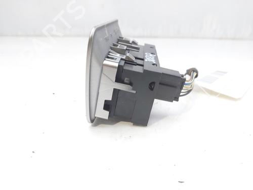 Switch JAGUAR XF I (X250) 3.0 D | BP12419822I30 