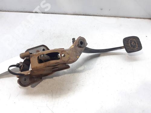 Used Clutch pedal Clutch pedal NISSAN TIIDA Saloon (SC11) 1.5 dCi (106 hp) 8766136 8766136