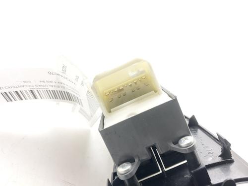 Left front window switch TOYOTA RAV 4 III (_A3_) 2.2 D 4WD (ALA30_, ALA30R) | BP37292952I27 - Image 3