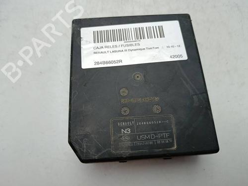 Used Fuse box Fuse box RENAULT LAGUNA III (BT0/1) [2007-2015] 40181874 40181874