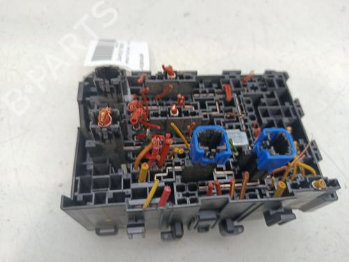 Used Fuse box Fuse box RENAULT CLIO V (B7_) 1.5 Blue dCi 85 (B7AG) (86 hp) 33982522 33982522