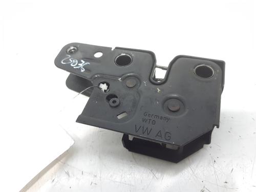 Used Hood lock VW POLO (9N_, 9A_) 1.2 12V (64 hp) 8766187