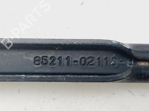 Front windshield wiper arm TOYOTA COROLLA (_E12_) 1.4 D (NDE120_, NDE120R) | BP32014124C143